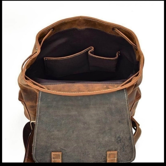 Rugged Buffalo handmade leather backpack - Picture 3 of 6